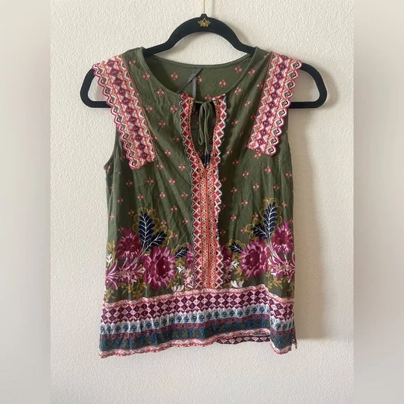 Anthropologie olive green and pink floral boho v neck tank top blouse - Picture 4 of 6